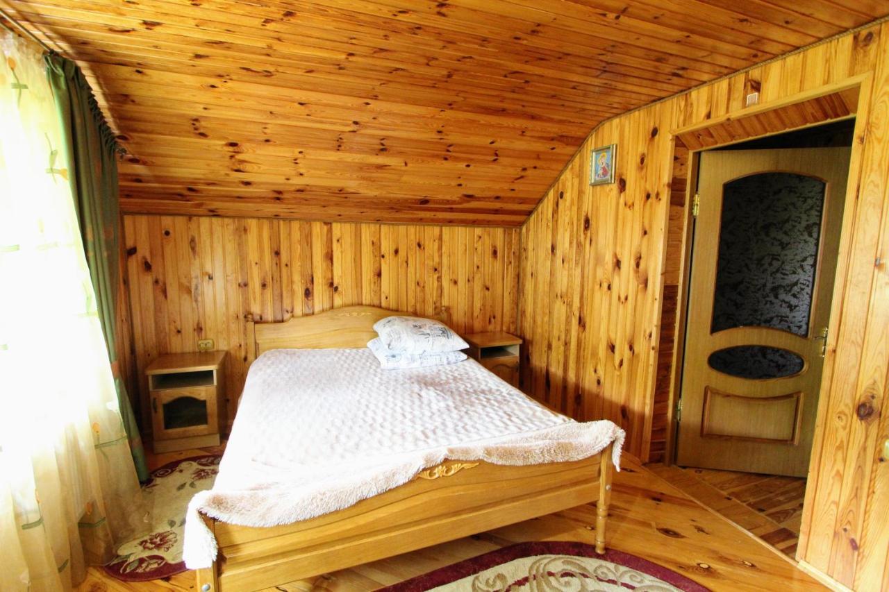 Cottage "Kliverent" Jaremče Exteriér fotografie