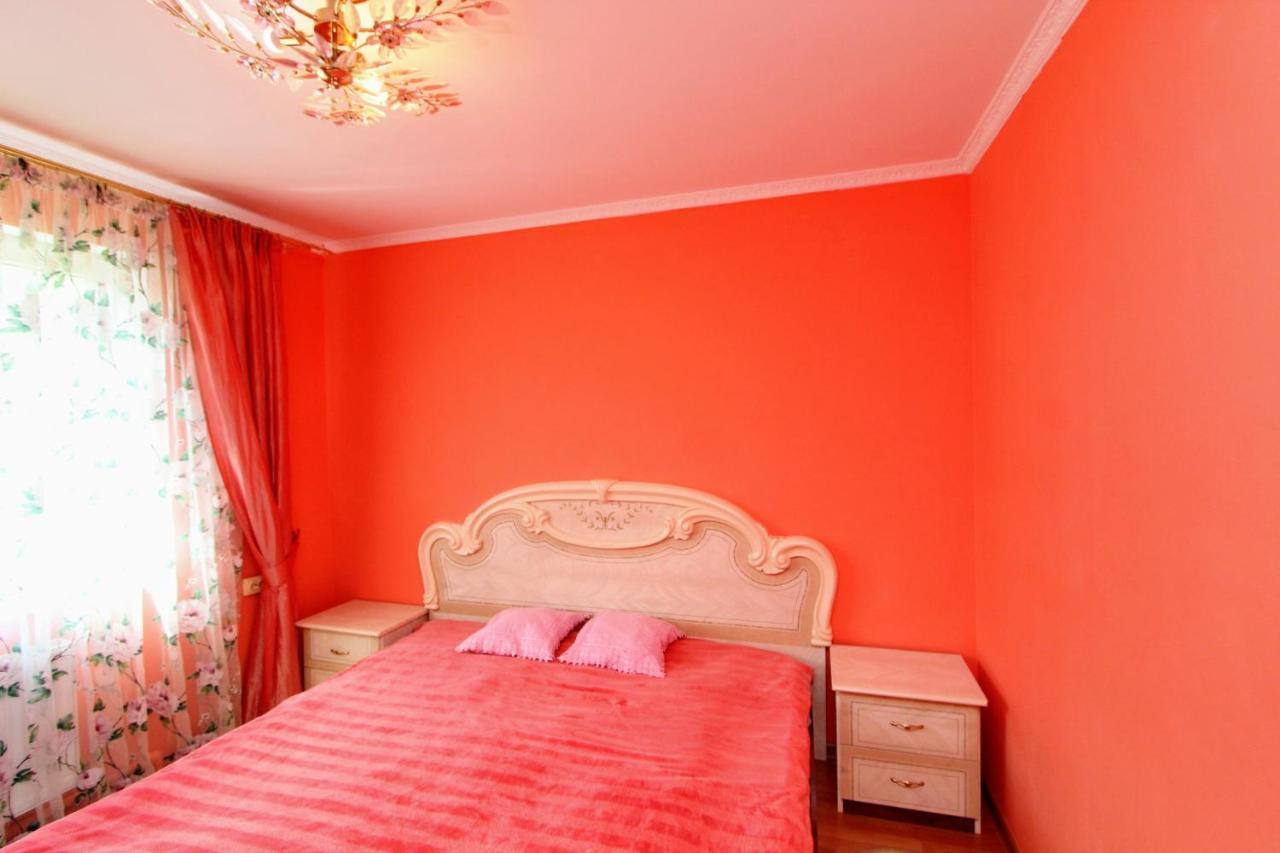 Cottage "Kliverent" Jaremče Exteriér fotografie